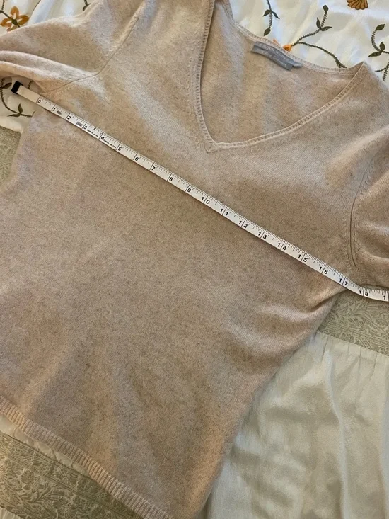 Cashmere Sweater - Picture 4 of 5